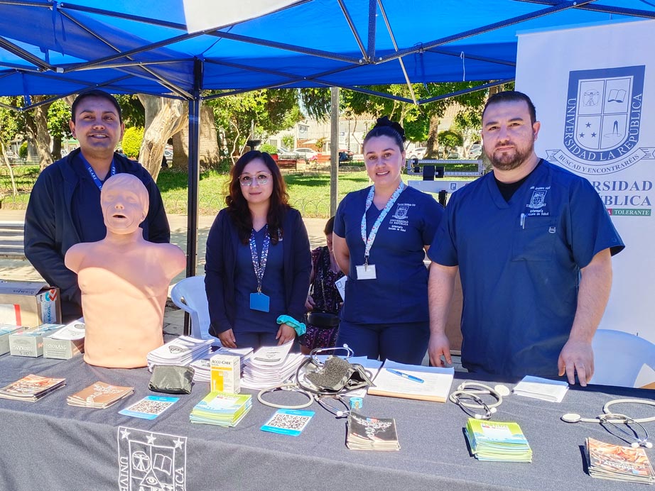 Estudiantes de Enfermería de Sede Rancagua, participan en feria comunitaria